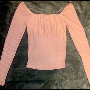 Super cute baby pink long sleeved top!